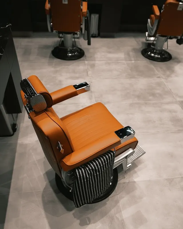 RendezVous Mutual St — Barber shop in Toronto